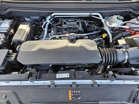 New 2026 GMC Canyon Elevation w/ Convenience Package RWD image 17