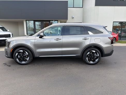 New 2026 Kia Sorento EX AWD/4WD image 2