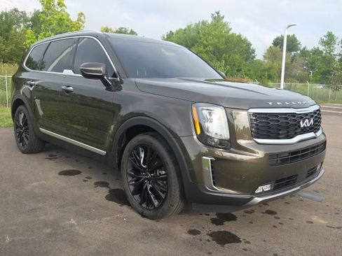 Used 2022 Kia Telluride SX FWD image 1