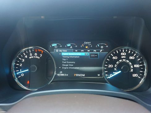 Used 2019 Ford F150 Lariat AWD/4WD image 6