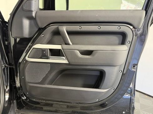 Used 2024 Land Rover Defender 110 S AWD/4WD image 18