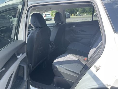 New 2026 Volkswagen Tiguan SE AWD/4WD image 12