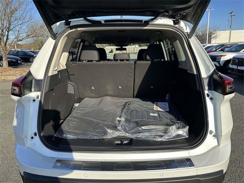 New 2026 Nissan Rogue SV image 12