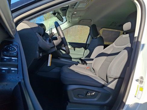 New 2026 Ford Explorer Active AWD/4WD image 6