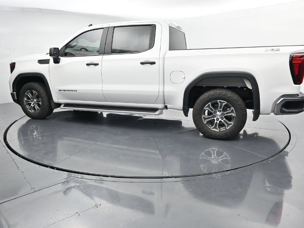 Used 2025 GMC Sierra 1500 Pro w/ Pro Value Package AWD/4WD image 5