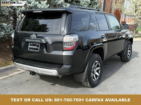 Used 2024 Toyota 4Runner TRD Off-Road AWD/4WD image 8