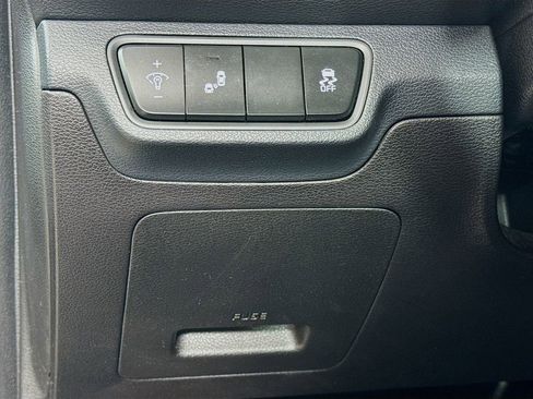 Used 2022 Kia Forte GT-Line FWD image 12