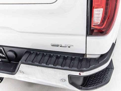 Used 2021 GMC Sierra 1500 SLT RWD image 10