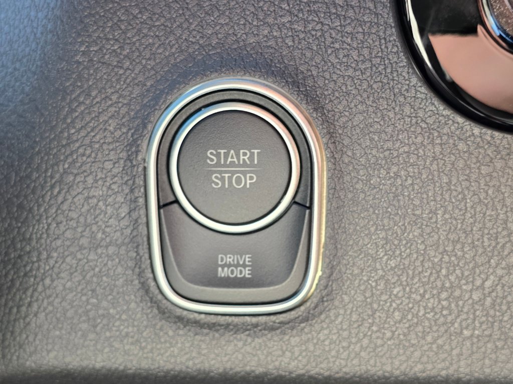 New 2025 Mercedes-Benz eSprinter 170 Cargo image 37
