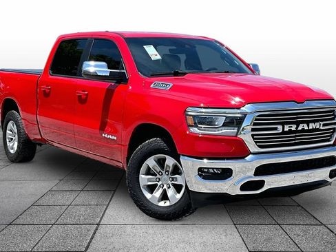 Used 2023 RAM 1500 Laramie AWD/4WD image 2