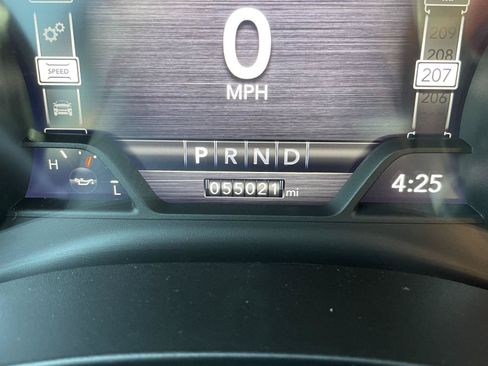 Used 2021 RAM 1500 Big Horn AWD/4WD image 3