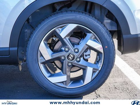 New 2026 Hyundai Venue SEL FWD image 10