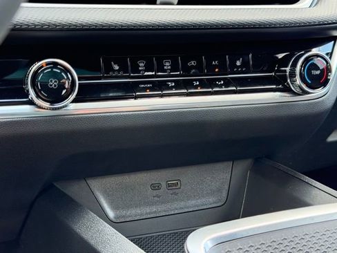 New 2026 Chevrolet Equinox LT w/ Safety and Technology Package image 20