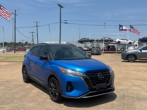 Used 2021 Nissan Kicks SR FWD image 1