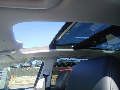 New 2026 Hyundai Ioniq 9 Limited image 30