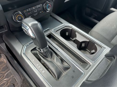 Used 2019 Ford F150 XLT w/ Equipment Group 302A Luxury AWD/4WD image 15