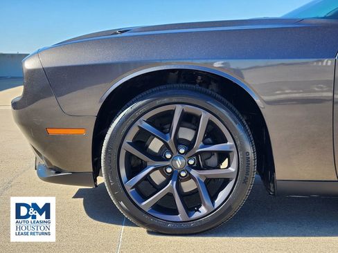 Used 2021 Dodge Challenger SXT w/ Blacktop Package image 4