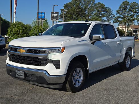 Used 2026 Chevrolet Silverado 1500 LT RWD image 2