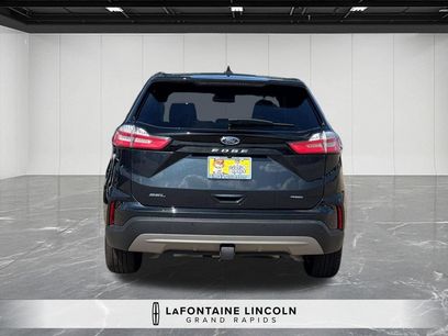 Used 2023 Ford Edge SEL w/ Convenience Package