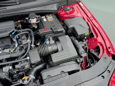 New 2026 Hyundai Elantra SE w/ Cargo Package image 18