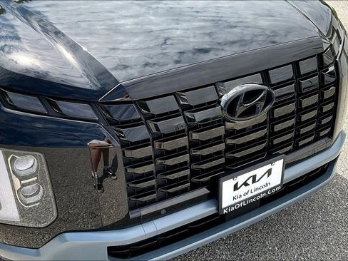 Used 2023 Hyundai Palisade Limited AWD/4WD image 30