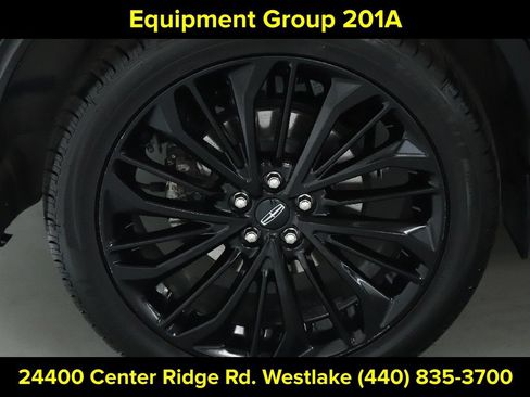 Used 2023 Lincoln Corsair Reserve w/ Equipment Group 201A AWD/4WD image 12