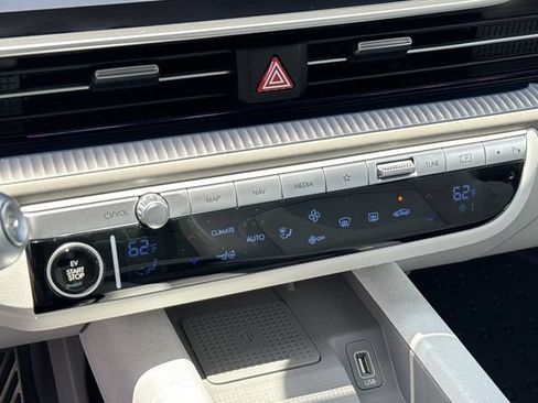 Certified 2023 Hyundai Ioniq 6 Limited RWD image 30
