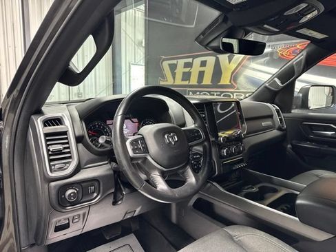 Used 2022 RAM 1500 Big Horn AWD/4WD image 6