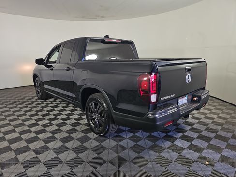 Used 2020 Honda Ridgeline Sport image 6