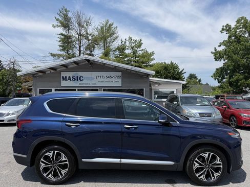 Used 2019 Hyundai Santa Fe Limited AWD/4WD image 3