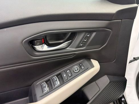 Certified 2023 Honda Accord EX-L image 12