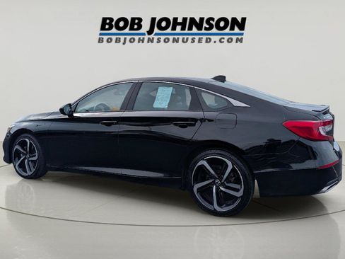 Used 2021 Honda Accord Sport image 4