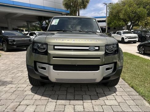 Used 2020 Land Rover Defender 110 HSE AWD/4WD image 19