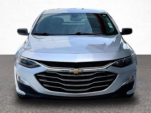 Used 2019 Chevrolet Malibu LS image 3