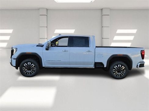 New 2026 GMC Sierra 2500 Denali Ultimate image 2