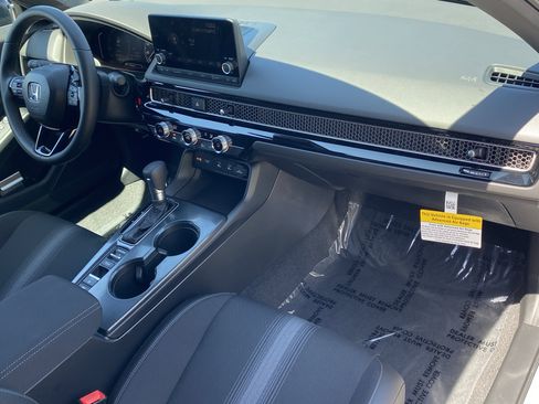 Used 2026 Honda Civic Sport image 10