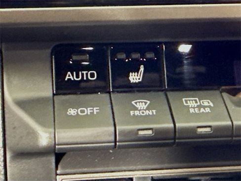 Used 2025 Toyota Camry XSE image 19