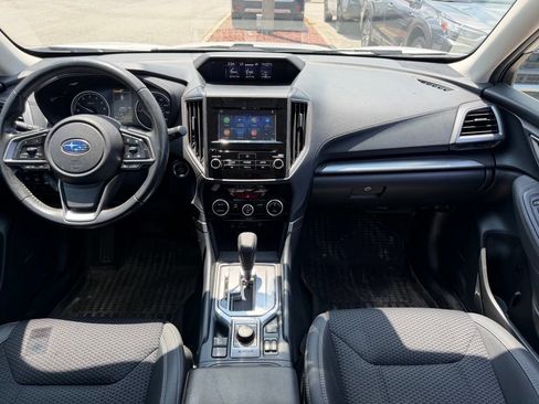 Used 2023 Subaru Forester Premium AWD/4WD image 23