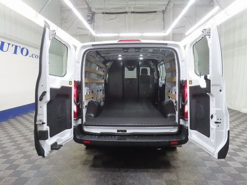 Used 2024 Ford Transit 250 Low Roof AWD w/ Exterior Upgrade Package image 26