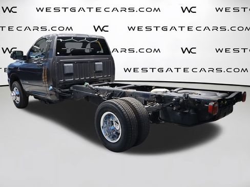 Used 2022 RAM 3500 Tradesman image 5