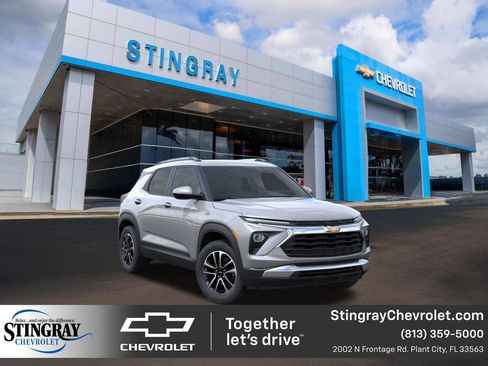 New 2026 Chevrolet TrailBlazer LT w/ Convenience Package AWD/4WD image 1