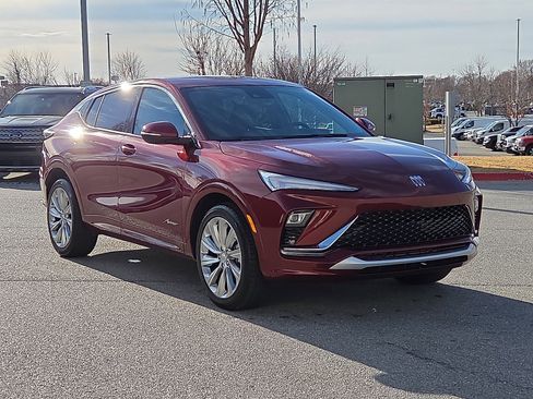 Used 2025 Buick Envista Avenir image 1