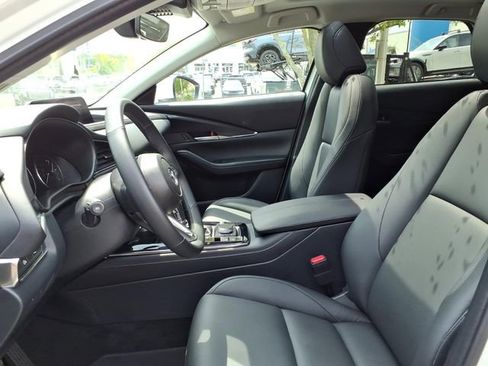 Certified 2025 MAZDA CX-30 AWD 2.5 S w/ Preferred Package image 22