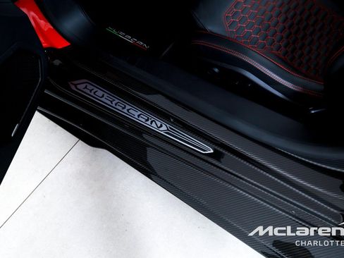 Used 2020 Lamborghini Huracan EVO AWD/4WD image 17