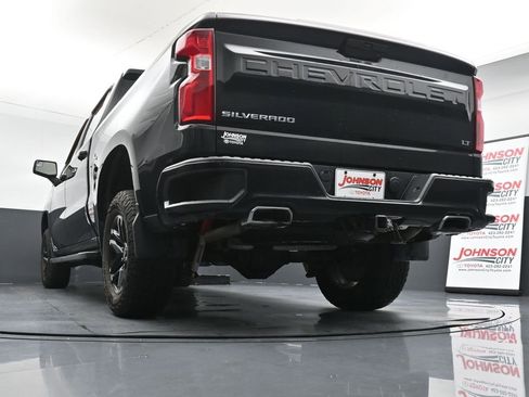 Used 2021 Chevrolet Silverado 1500 LT Trail Boss AWD/4WD image 32