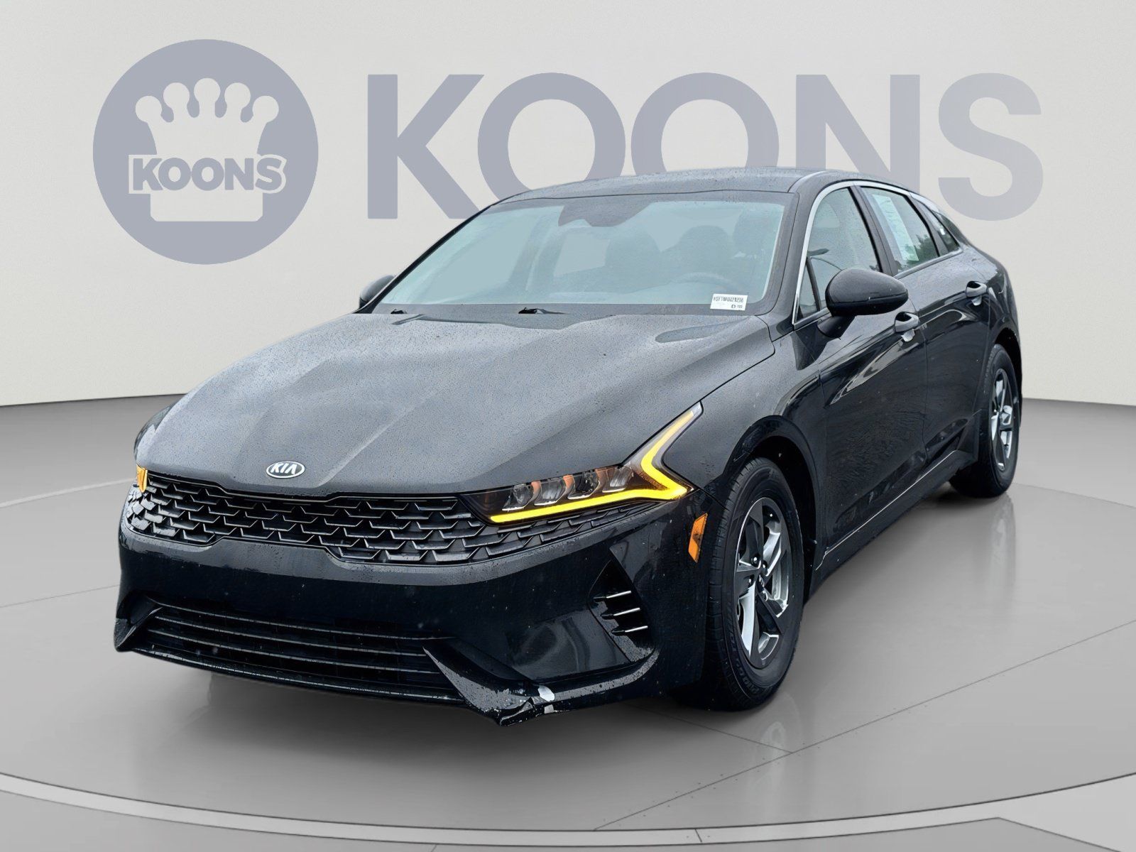 Used 2021 Kia K5 LXS FWD image 1