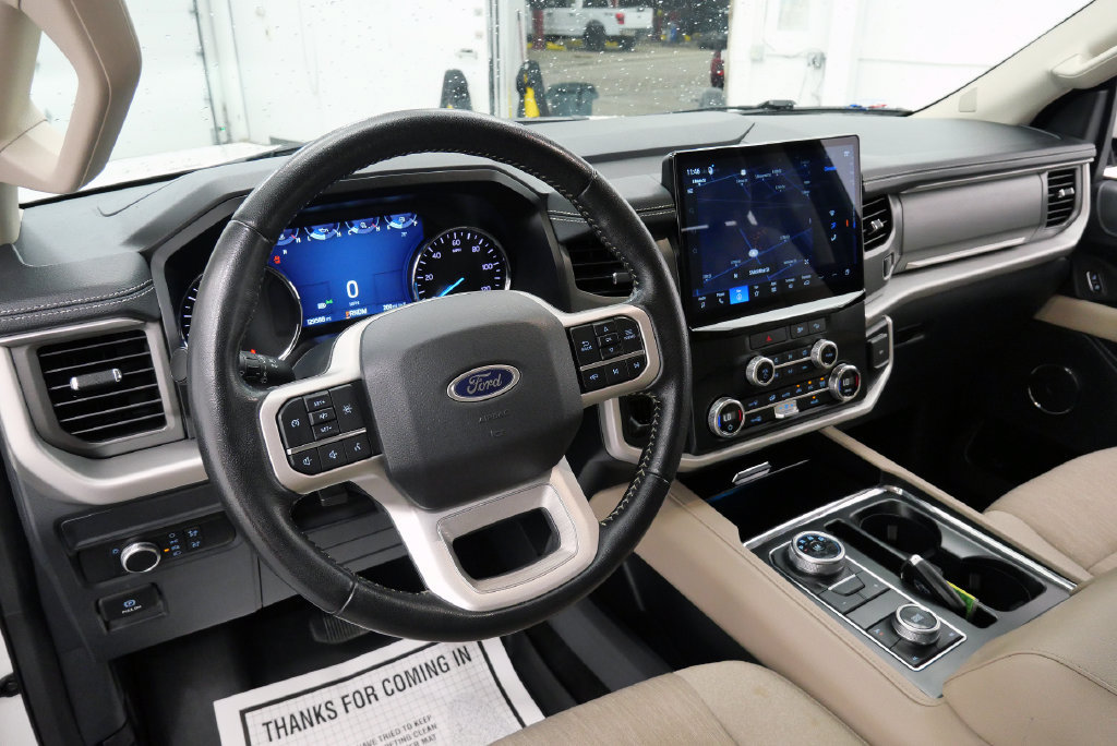 Used 2022 Ford Expedition XLT AWD/4WD image 12
