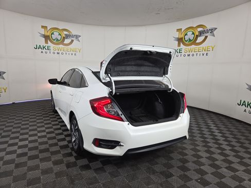 Used 2018 Honda Civic EX image 30