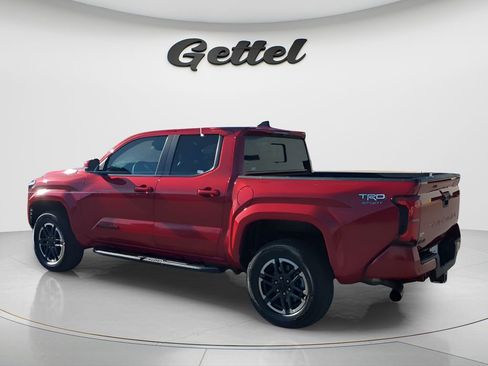 Used 2024 Toyota Tacoma TRD Sport w/ TRD Sport Upgrade Package image 15