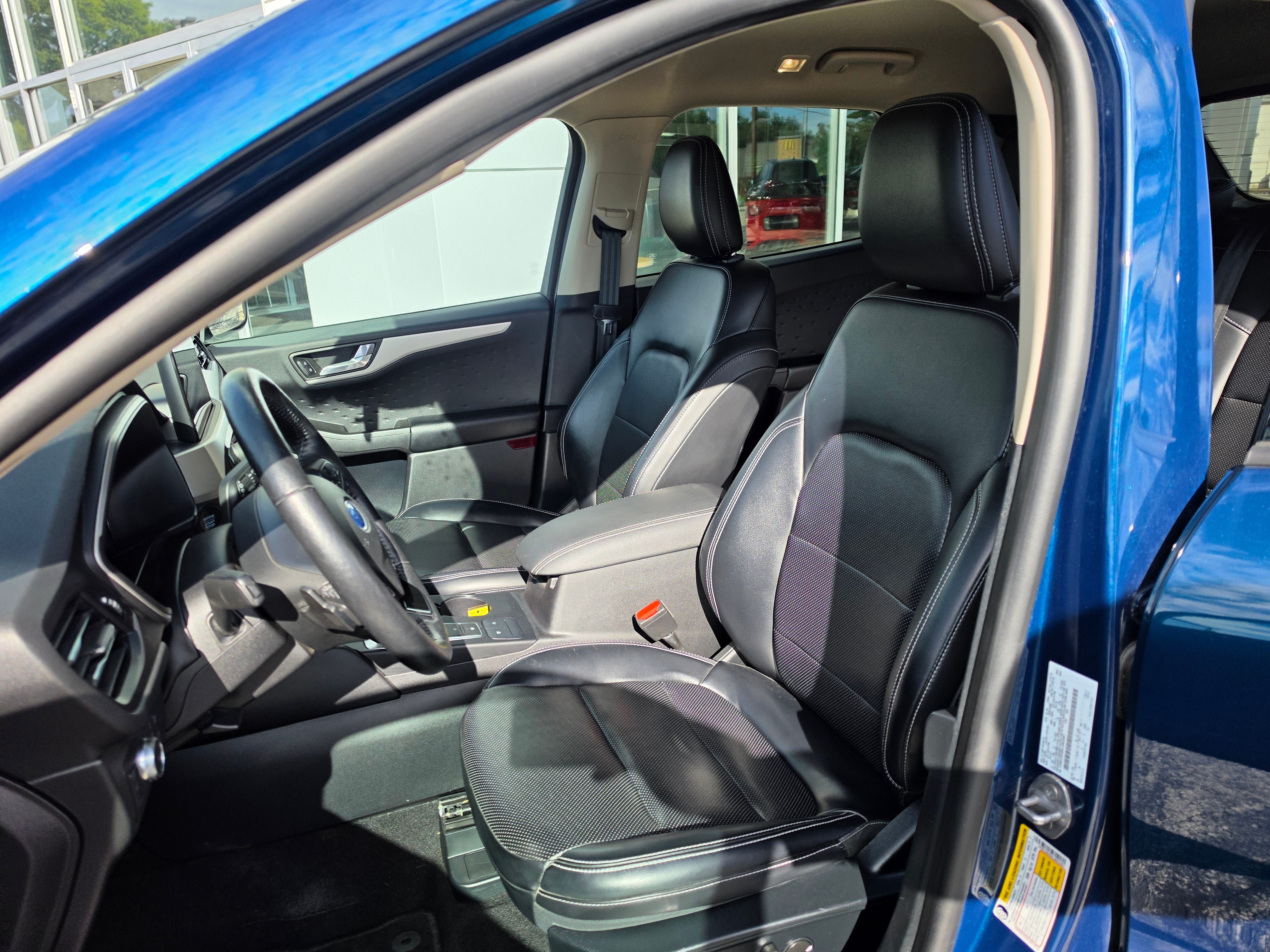 Used 2020 Ford Escape SEL AWD/4WD image 10